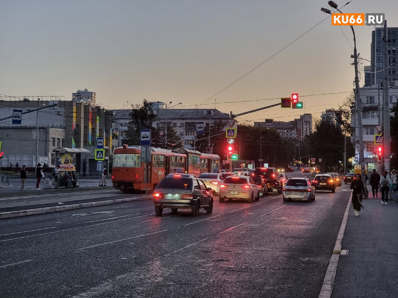 Врач рассказал россиянам при каких болезнях нельзя садиться за руль авто