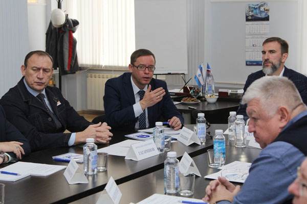 Алексей Герасимов провел заседание Совета директоров предприятий