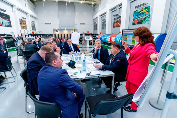 Вовлекаем и мотивируем: на СинТЗ прошла фасилитационная сессия для руководителей предприятия