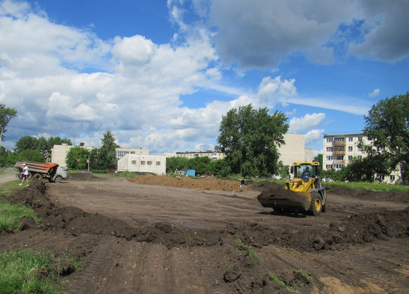 Проект стоимостью 25 млн руб. воплощается в Каменске-Уральском — по его итогам дети получат качественный школьный стадион с «наворотами»