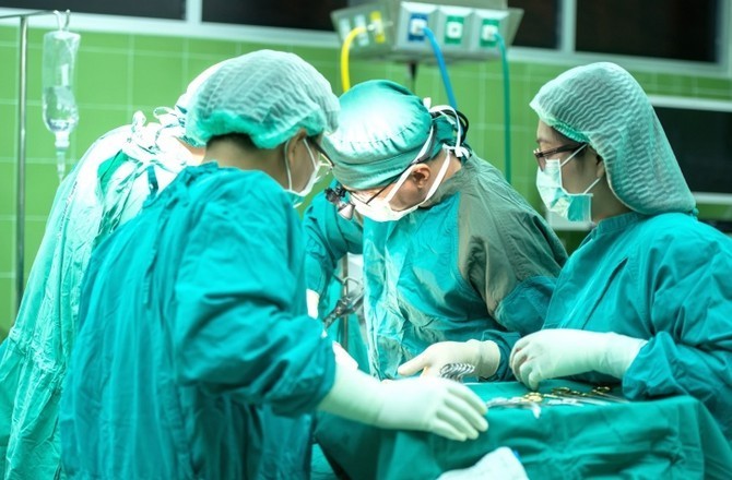 Мужчине из Сургута с помощью протеза вернули возможность заниматься сексом