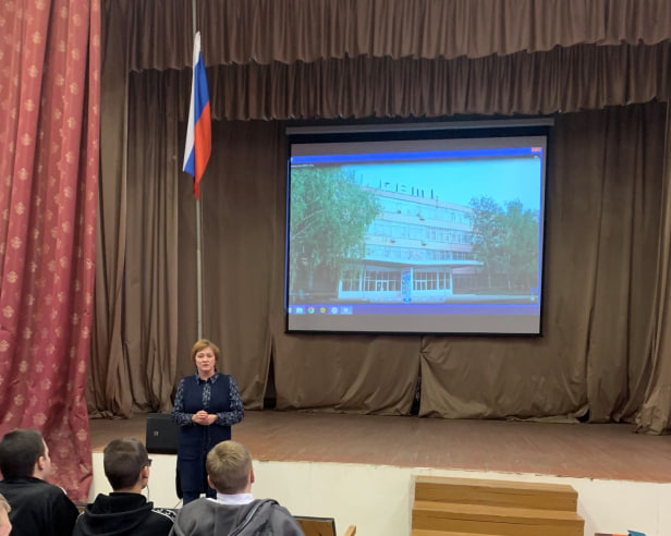 «Завод «Исеть» принял участие в Дне открытых дверей КУАТ