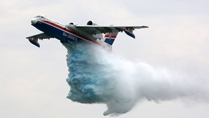 На тушение всех лесных пожаров в Сибири могло бы потребоваться до 10% бюджета страны. От 0,5 до 1,8 трлн рублей