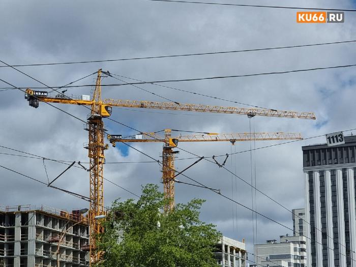 В Каменске-Уральском появятся новые высотки и благоустроенные зоны | В Каменске-Уральском обновят Аллею славы и построят новые многоэтажки