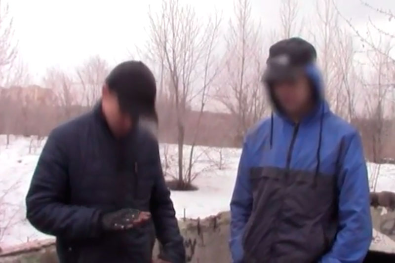 ФСБ задержала двух подростков, готовивших нападение в Саратове