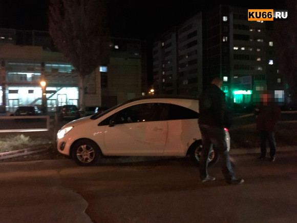 «Виновником аварии оказался водитель КамАЗа». Подробности ДТП на улице Суворова в Каменске-Уральском. ФОТО, ВИДЕО