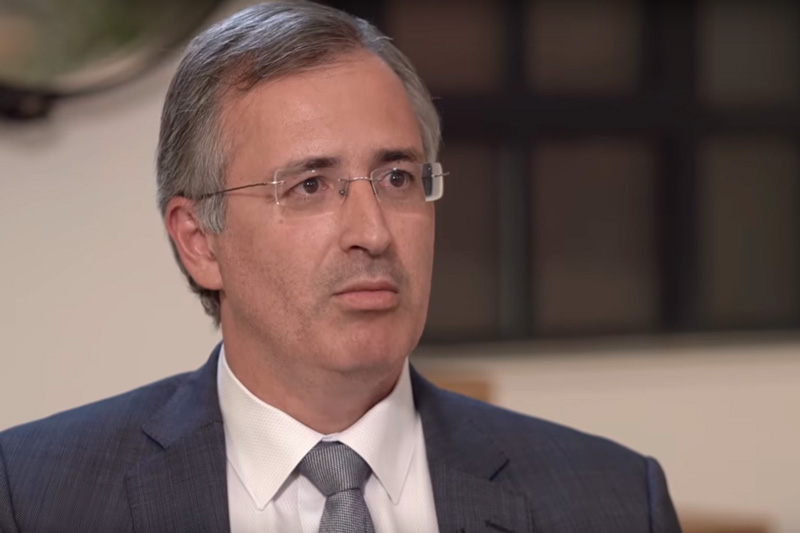 Беглый экономист объяснил смысл повышения пенсионного возраста в РФ