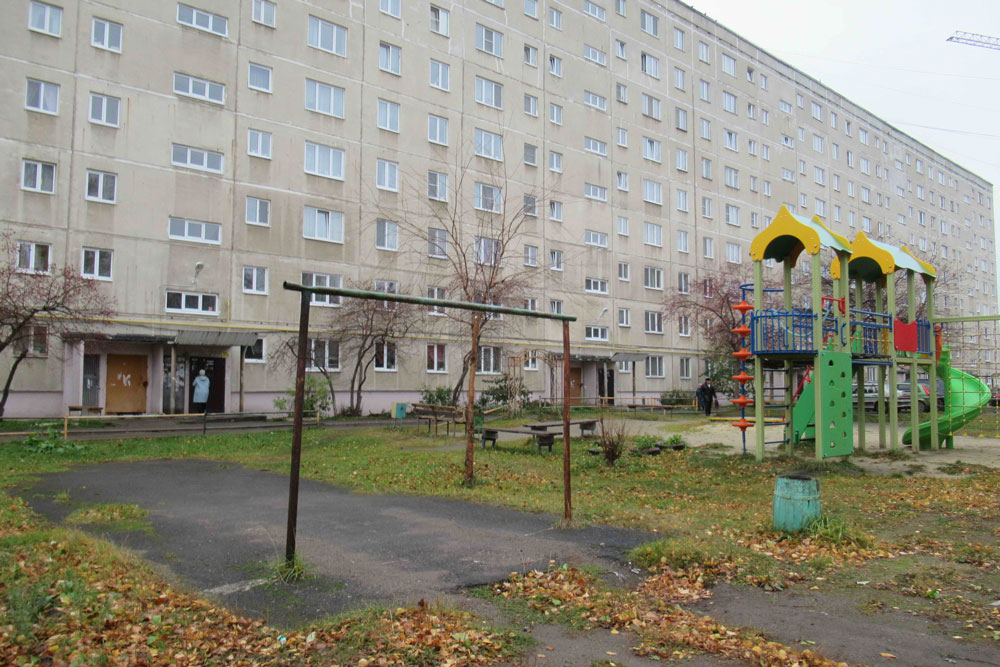Чиновники по-хозяйски прошлись по дворам многоквартирников Каменска-Уральского. Теперь решают, где формировать комфортную городскую среду