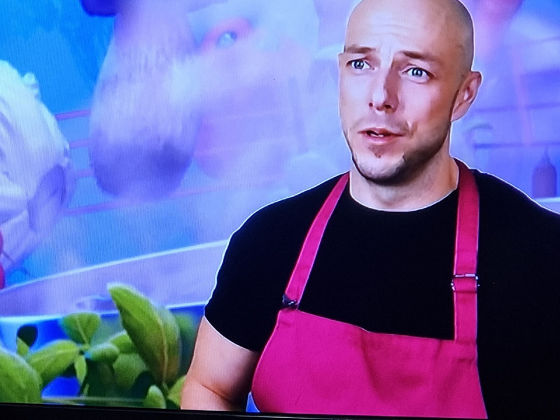 Иван Савелков из Каменска-Уральского побывал на кулинарном шоу «Битва шефов»