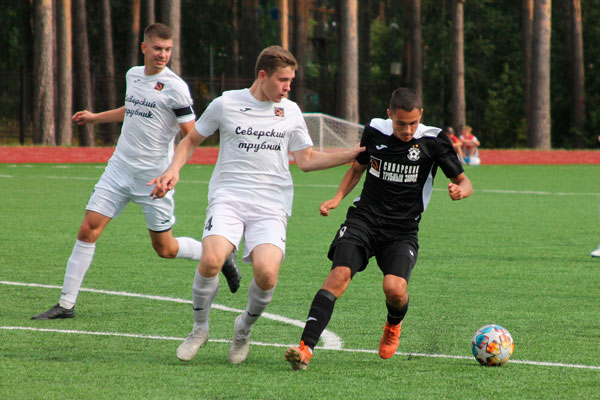 «Синара» из Каменска-Уральского обыграла «Северский Трубник» со счетом 4-1