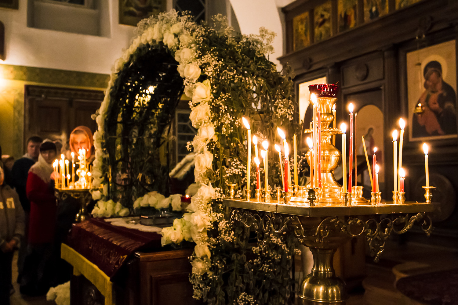 Пасхальное богослужение в главном соборе Каменска-Уральского начнется уже сегодня в 22.00. Это уникальная служба, совершаемая лишь раз в год