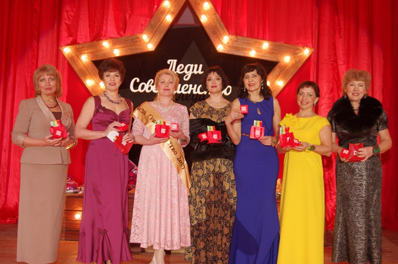 Для женщин, обладающих чертами настоящей леди… В Каменске-Уральском определили самых совершенных барышень, которые «как бриллиант»