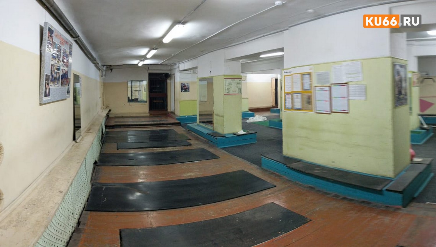 «Это был их второй дом». В спорткомплексе «Салют» в Каменске-Уральском без объяснения причин закрыли секцию тяжелой атлетики