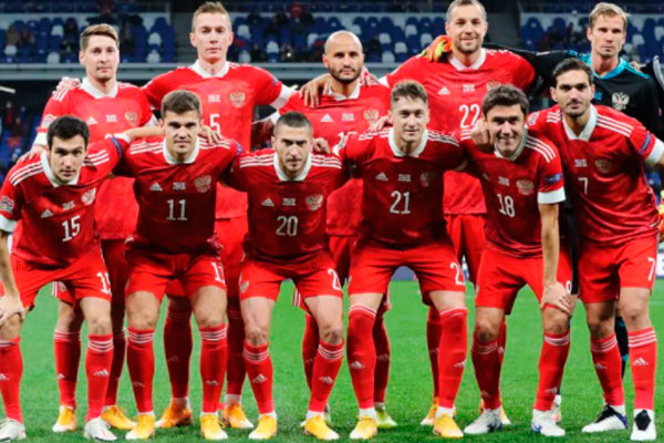 Уроженец Каменска сыграет в составе сборной России по футболу в матчах против Турции и Сербии. Говорят, тренер вспомнил о молодежи