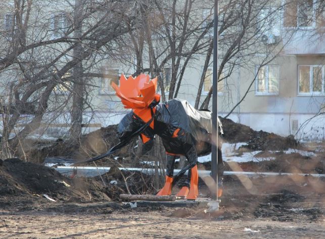 В Байновском саду Каменска-Уральского продолжается благоустройство | На Урале продолжается благоустройство Байновского сада