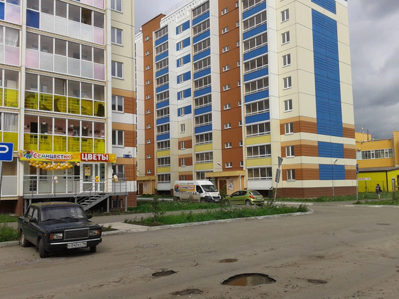 Им доверяют не случайно: в Каменске-Уральском открылся еще один новый магазин сети «Семицветик» - для клиентов самый большой выбор цветов!