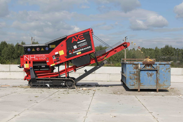 В мэрии рассказали об измельчителе древесины и крупного мусора — его закупили и запустили в работу. Мэр Шмыков говорит: это важно для города