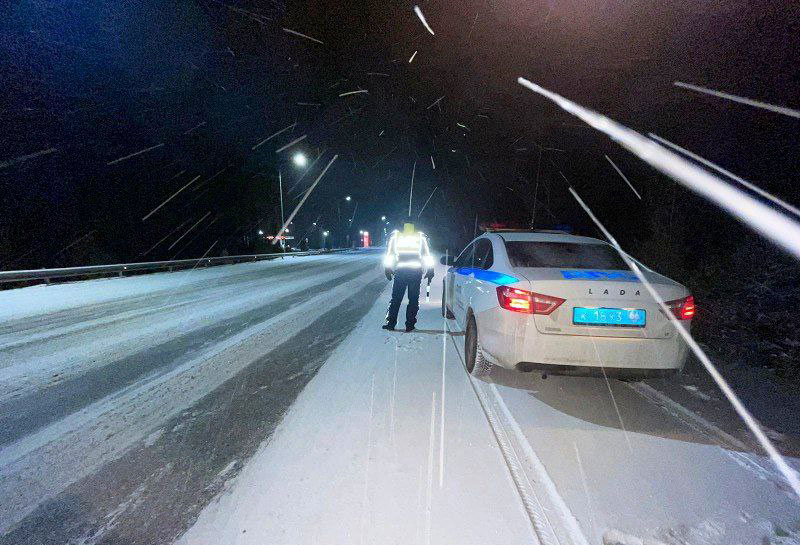 Будьте готовы к худшему: Госавтоинспекция выпустила предупреждение для свердловских водителей | Госавтоинспекция предупредила о сложной дорожной обстановке в Свердловской области