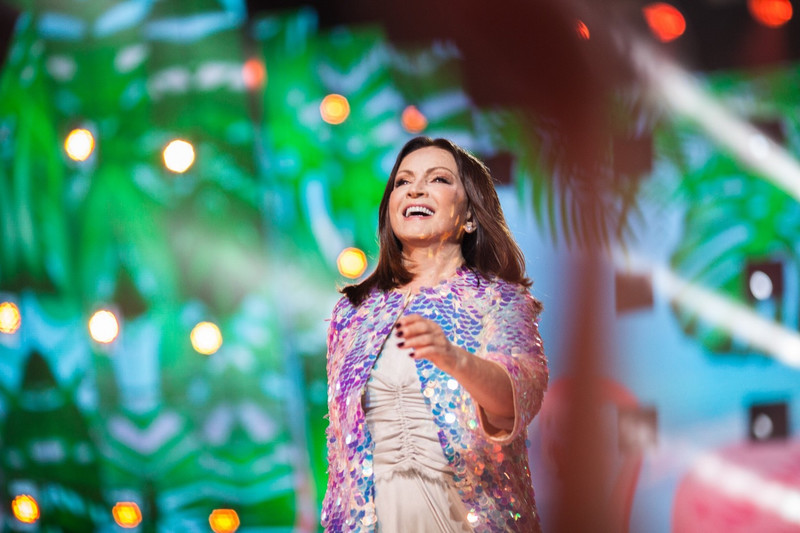 В Совфеде призвали россиян не ходить на концерты Ротару