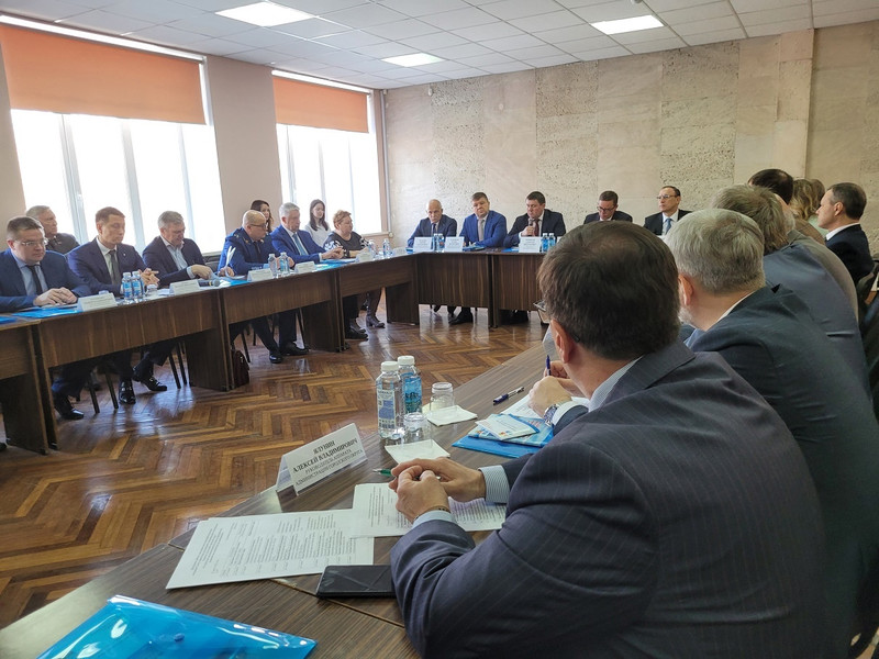 Каменские промышленники рассказали, как справляются с санкциями