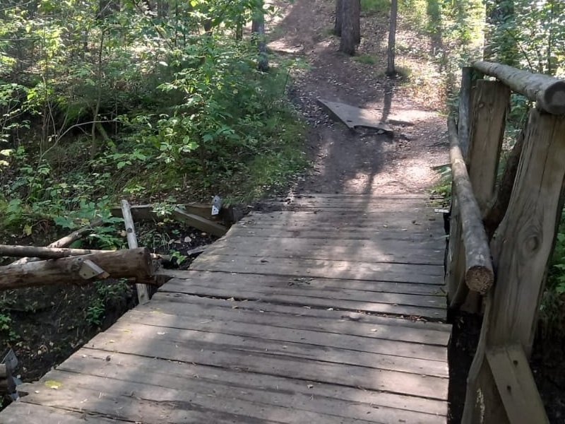 В мэрии Каменска-Уральского обвинили подростков в новых актах вандализма