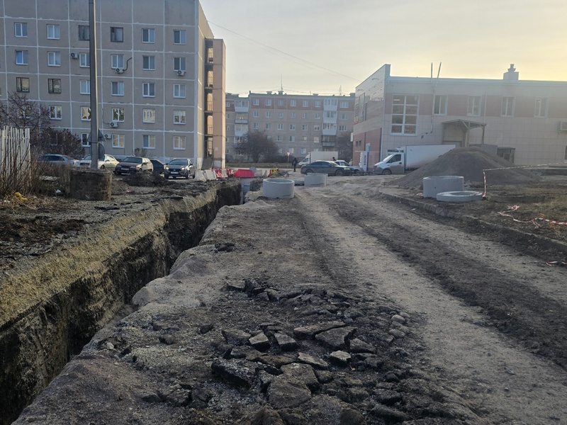 В Каменске-Уральском завершают работы на новой дороге — когда откроют движение? | В Каменске-Уральском компания завершает прокладку инженерных коммуникаций