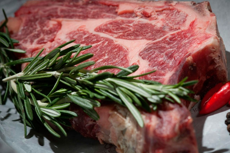 В Совфеде предложили компенсировать дефицит говядины в РФ олениной В Совфеде предложили компенсировать дефицит говядины в РФ олениной