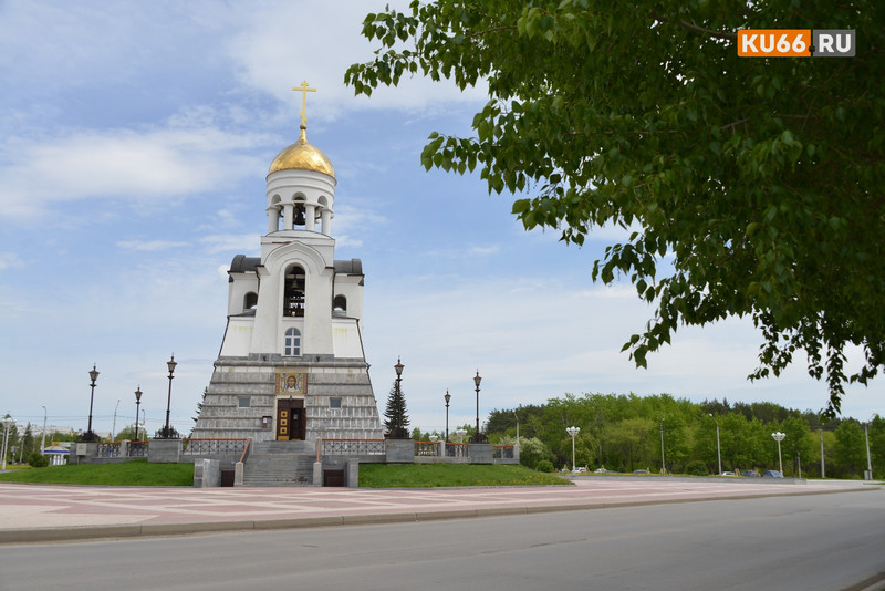 Реконструкция фонтана, бетона, наружного освещения. В мэрии начали обсуждать реконструкцию центральной площади Каменска-Уральского
