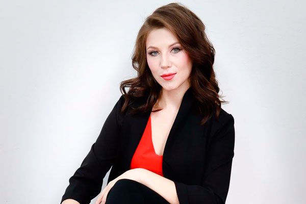 Сотрудница «ГАЗЭКС» стала «Миссис изысканность»