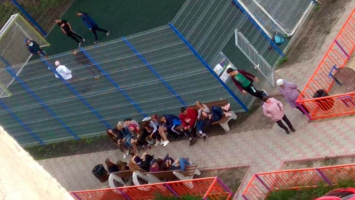 «Занимаясь сексом, напиваясь пива, справляют нужду». По ту сторону комфортной среды в Каменске-Уральском. «Почему нет «Безопасного города»?