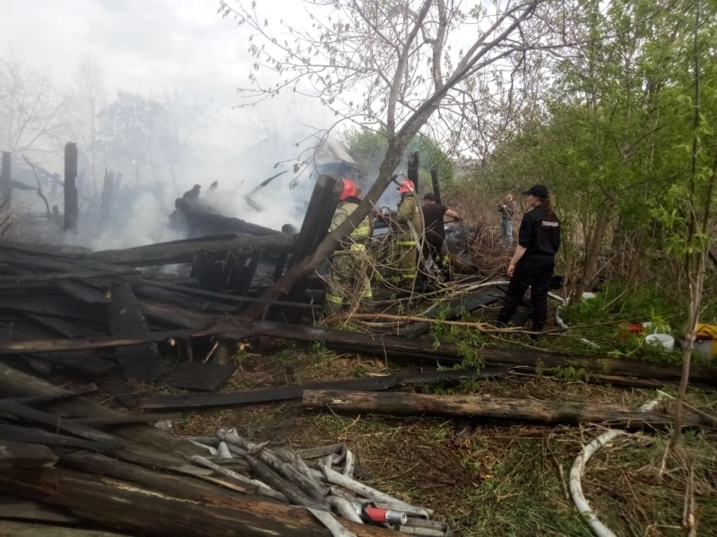 Накануне в селе под Каменском-Уральским сгорел частный жилой дом
