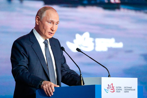 Путин рассказал, что у него нет мобильного телефона