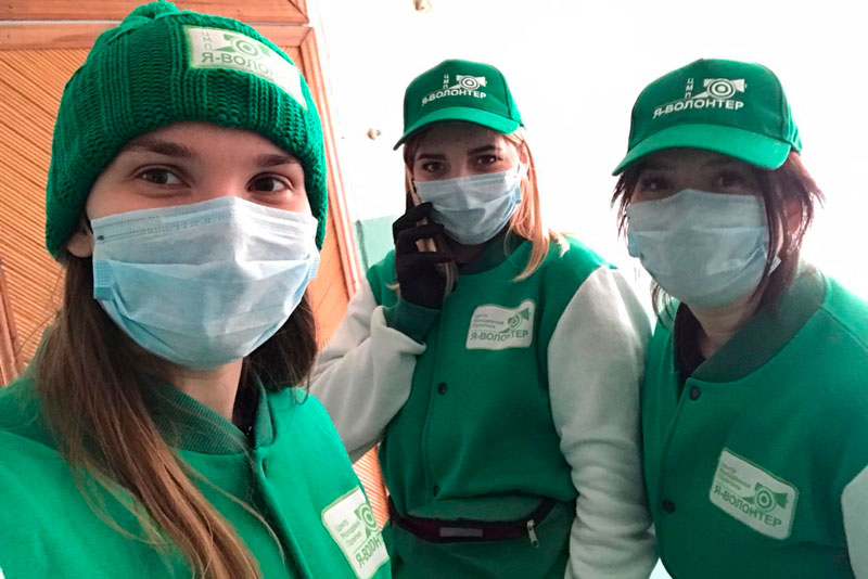 Молодежь СинТЗ добровольно помогает пожилым людям и многодетным семьям Каменска-Уральского в условиях продолжающейся самоизоляции