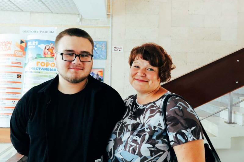 330 лет на одном заводе: трудовая династия Исаевых — Мишкиных из Каменска-Уральского примет участие в окружном фестивале | Трудовая династия из Каменска-Уральского примет участие в окружном фестивале