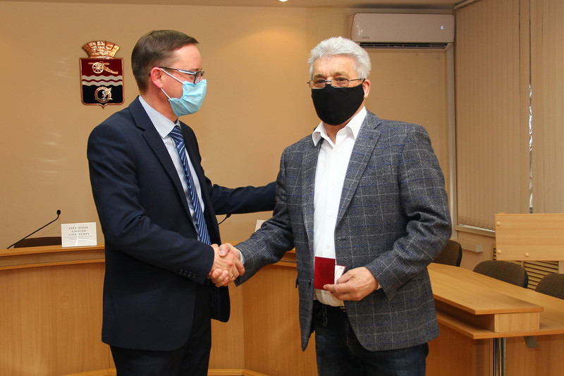 У мэра в Каменске-Уральском появился советник по ветеранским делам — должность ввели, чтобы градоначальник знал, чем и как живут пожилые