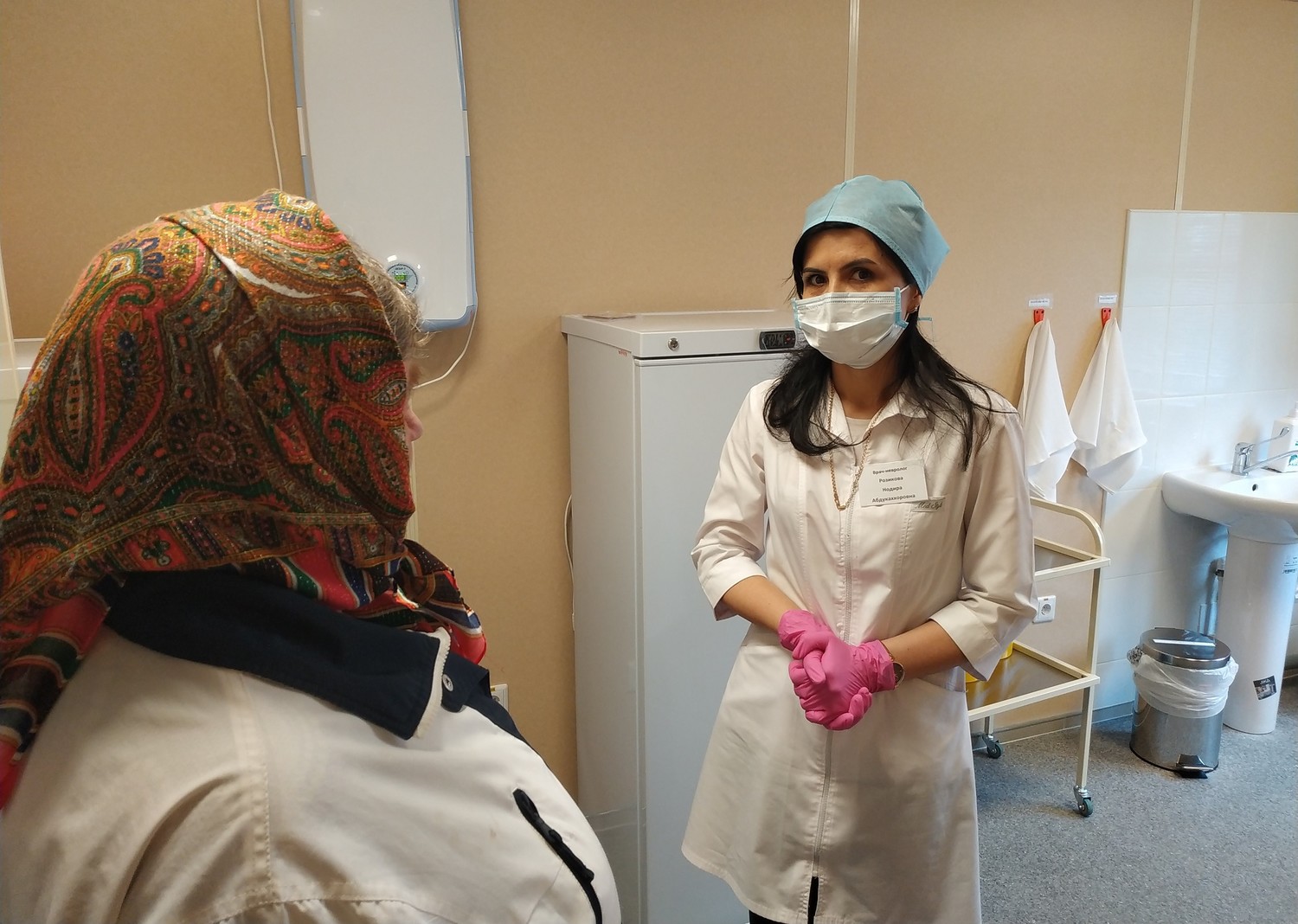 «Работает гинекологом в Каменском районе». Областные власти подводят итоги госпрограмм, по которым медикам выгодно переезжать на село