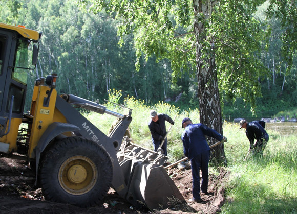 Доброе дело – нашему краю. Синарские трубники помогли сделать территорию знаменитого порога Ревун чище