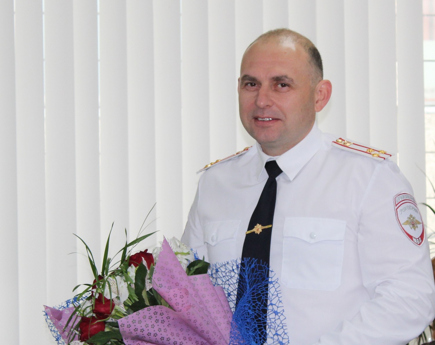 С днем рождения! Главный полицейский Каменска-Уральского впервые принимает поздравления от коллег — на этой должности он всего полгода