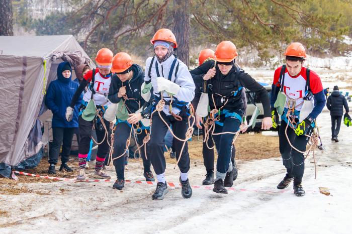 СинТЗ определил лучших в зимнем спортивном туризме | СинТЗ отметил 75-летие туристского движения.