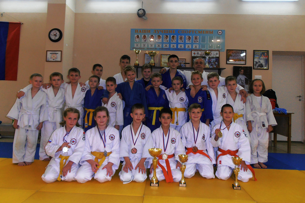 Не только результат, но и качество борьбы! На татами в «Олимпе» в Каменске-Уральском сошлись ребята со всего Большого Урала