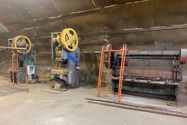 Каменская колония начнет производство креплений для линий электропередач