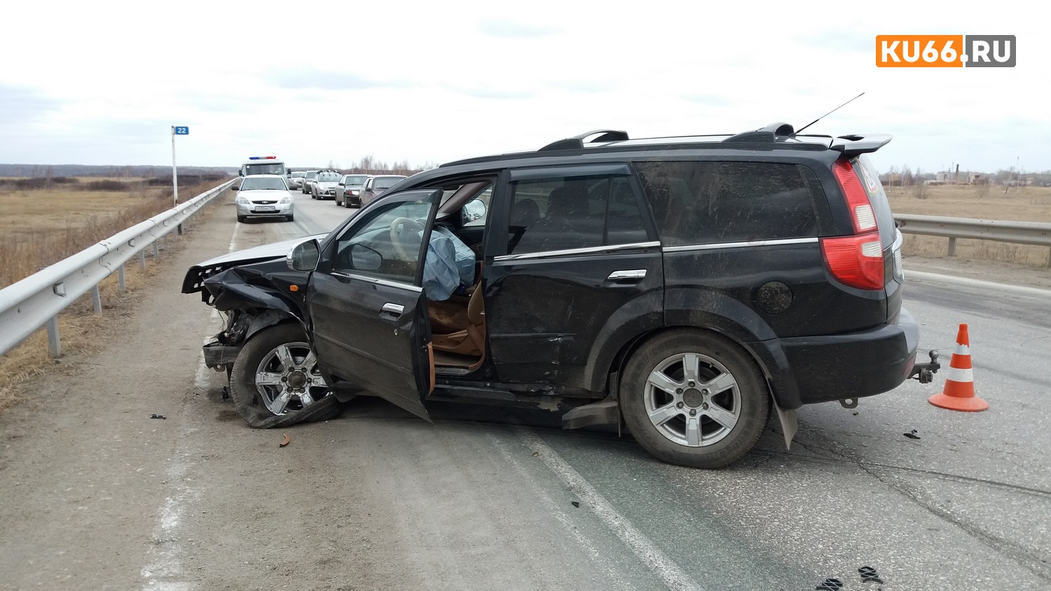 Две женщины травмированы на Южном обходе Каменска-Уральского — одна из них за рулем легковушки не справилась и выскочила на встречку...