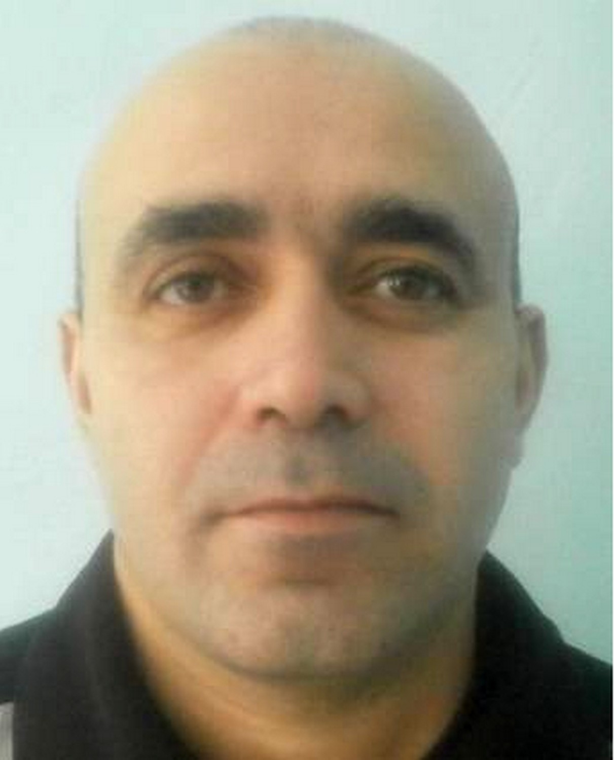 Заключенного, бежавшего из колонии-поселения в Каменске-Уральском объявили в розыск. Говорят, за решетку он попал из-за кражи...