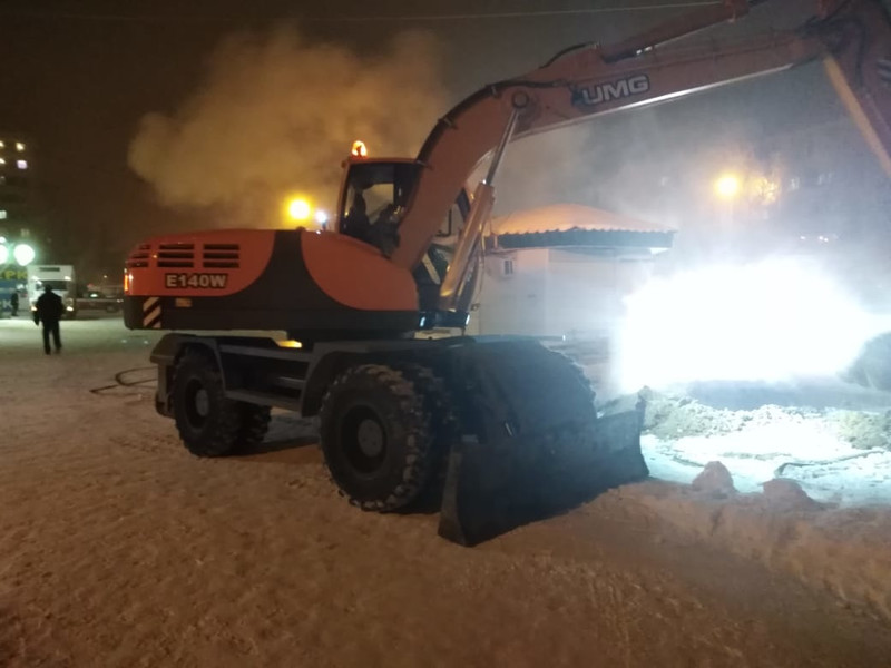 В Каменске-Уральском десятки домов в мороз остались без отопления из-за порыва на магистрали. Спасатели: «Без тепла 1800 человек»