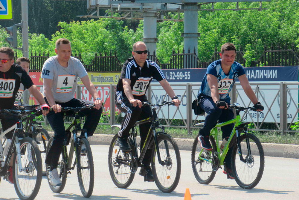Жителей Каменска просят снизить уровень шума, загрязнения воздуха и улучшить здоровье. Надо-то всего-ничего — на день отказаться от авто
