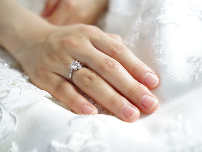 Россияне могут зарегистрировать брак дома