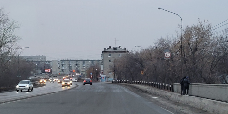 Каменск-Уральский очищают от грязи