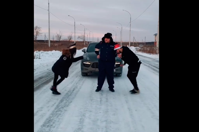 «Дело не в деньгах, мы хотим, чтобы он увидел». Каменцы включились в челендж #яедунаджипе, за победу в котором Тимати пообещал миллион