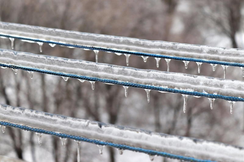 «Север замерзнет, на юге оттепель»: прогноз погоды в Свердловской области с 9 по 12 ноября от синоптика Пулина | Снегопады, гололедица и переменная облачность ожидаются в Свердловской области