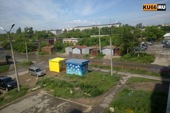 Власти Каменска-Уральского спровоцировали конфликт из-за плохой планировки расположения ларьков по продаже продукции местных бизнесменов